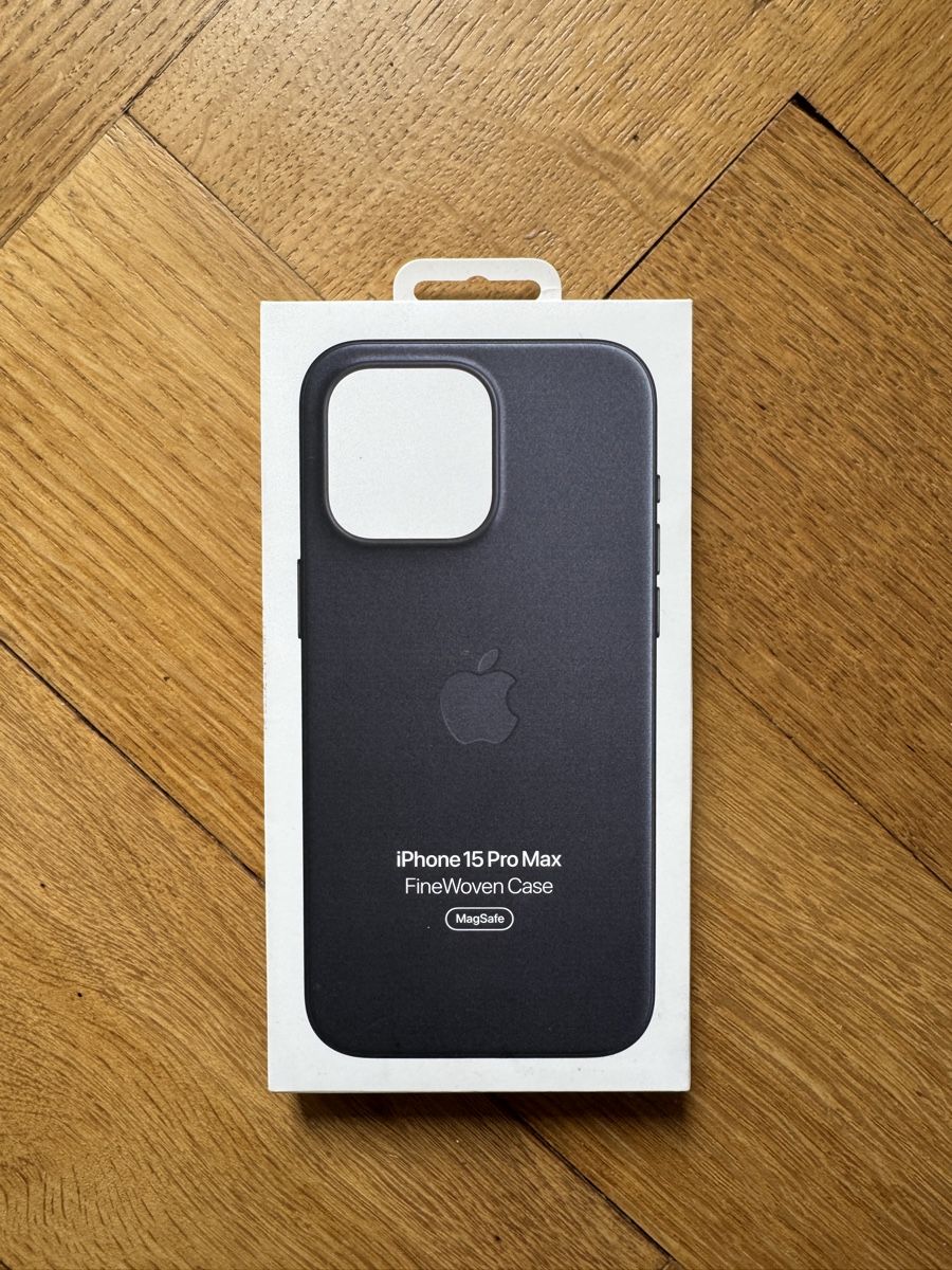Apple Cover & Protezioni schermo: Apple Iphone 15 Pro Max Hülle – Nuovo e nell'imballaggio originale da Bern venduto da LeonardoZanatta