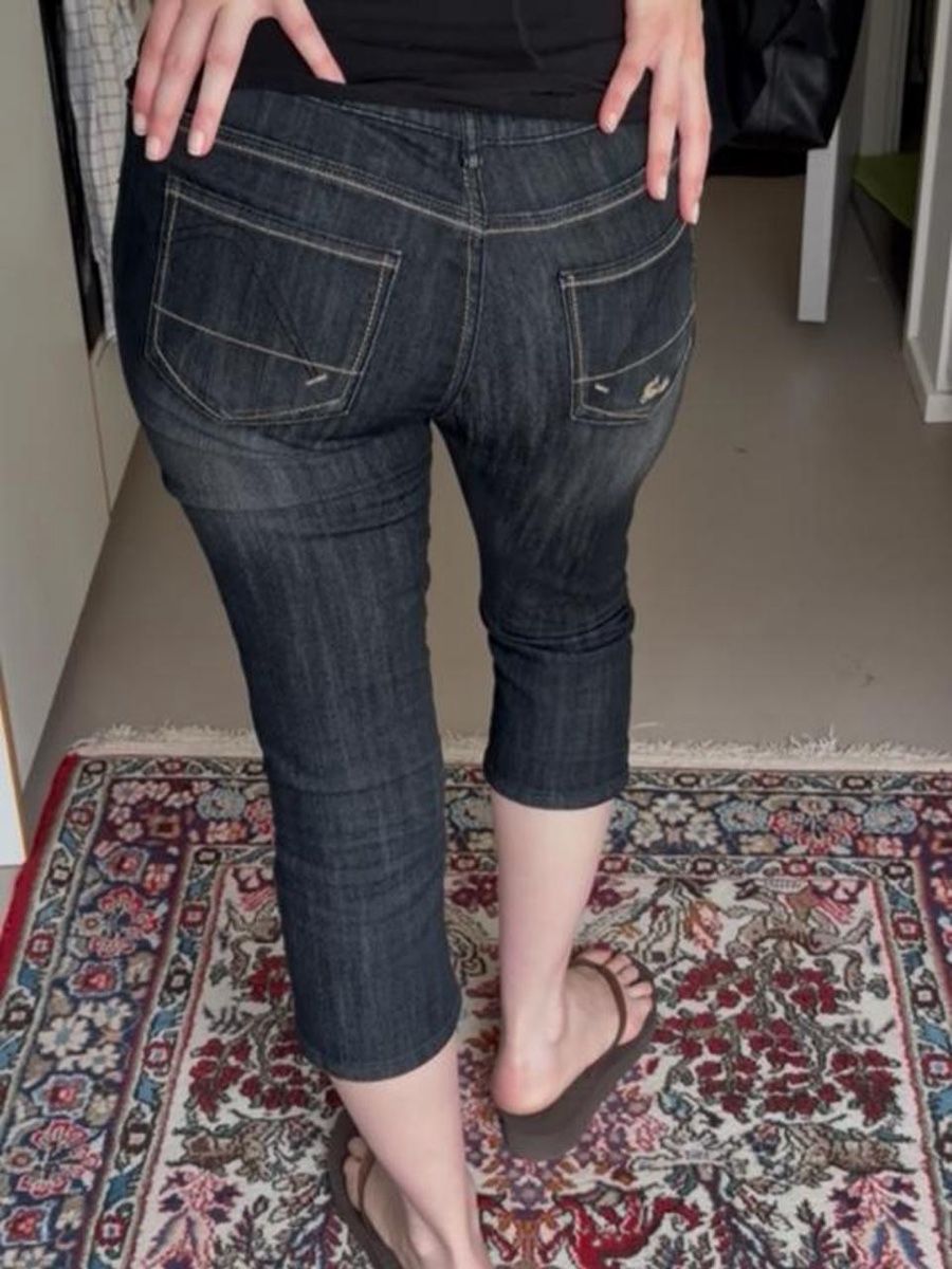 Guess Jeans: Damen Jeans Capri Guess Hose Grösse S  – Nuovo (secondo la descrizione) da Basel venduto da Lara0104 2