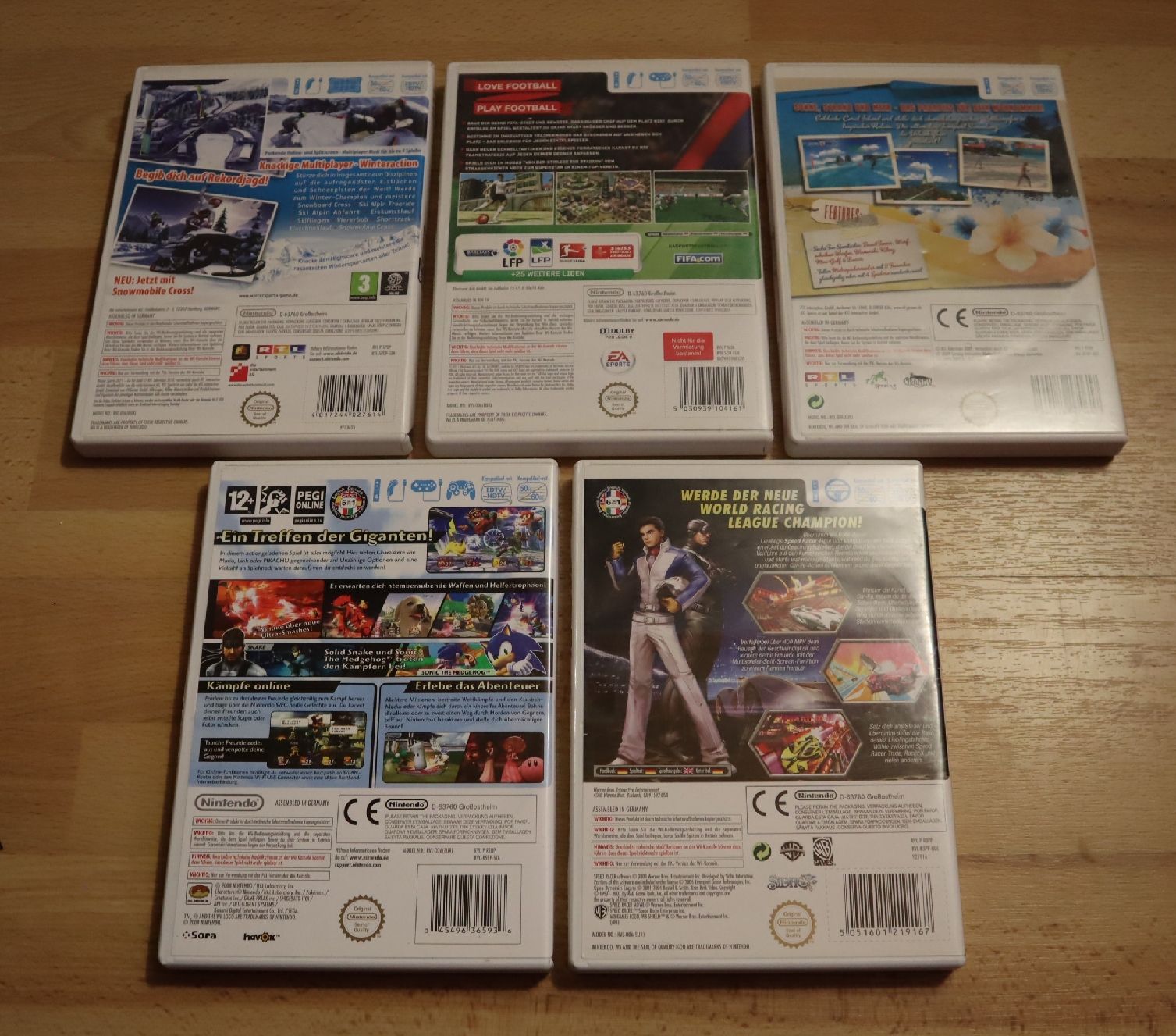 Nintendo Console: -- Nintendo Wii Konsole mit 2 Controller & 5 Games -- – Usato da Ochlenberg venduto da on3x 3