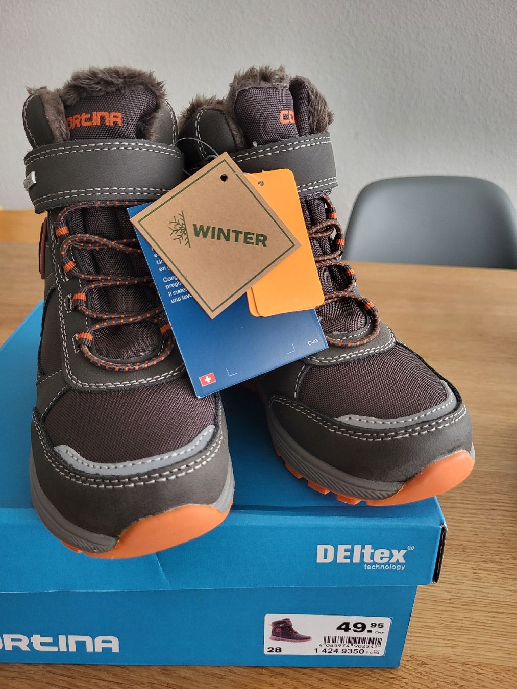 Schuhe für Jungen: NEUE Kinder Winterschuhe Gr. 28 – Neu und originalverpackt aus Dietlikon von Yul_yy9w