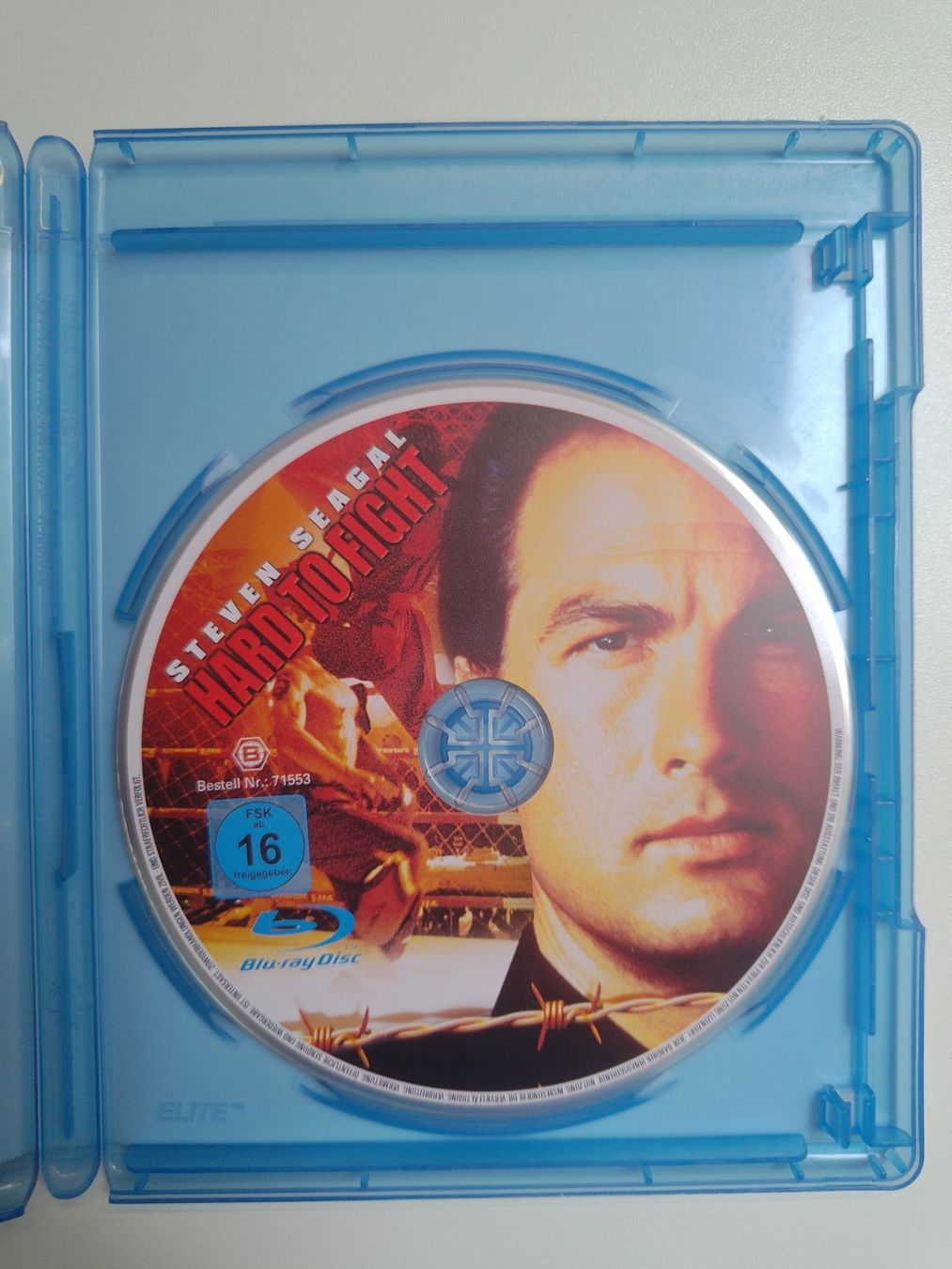 Tutti i DVDs: Hard to Fight – Usato da Liestal venduto da Kratzilla 1