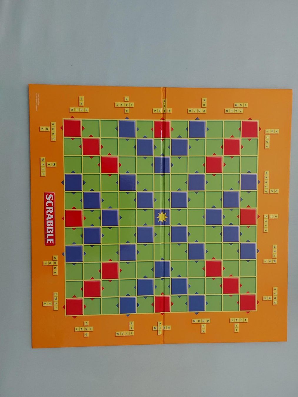 Mattel Spiele: Scrabble Junior – Gebraucht aus Buchs AG von Sushikiller 3