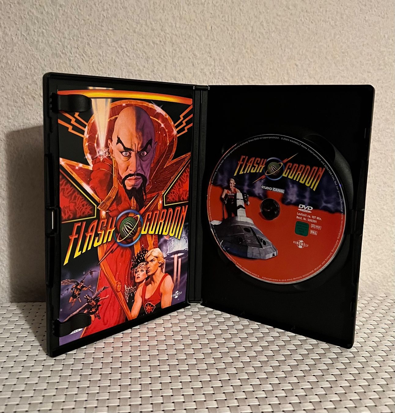 Tutti i DVDs: Flash Gordon - DVD – Usato da Flawil venduto da NiceT 2