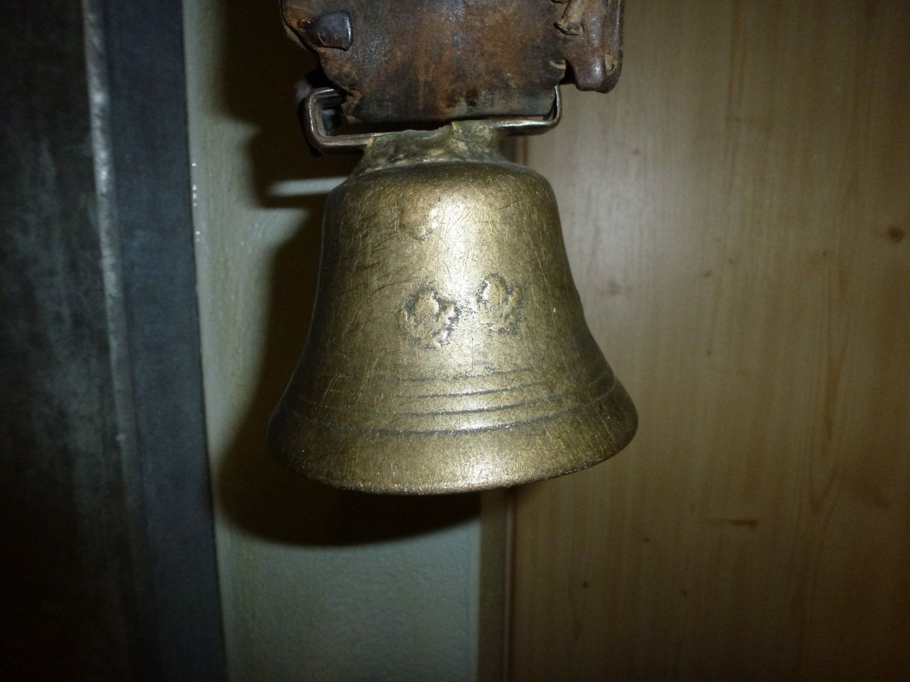 Campanacci mucche: Glocke 1852 – Usato da Bürglen UR venduto da daisyxy5 3