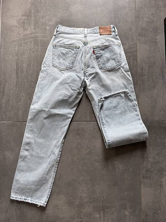 Levi's Jeans: Jeans Levi's 501 – Gebraucht aus Mendrisio von def_vgy6 1