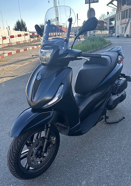 Scooter: Piaggio Beverly 400 hpe – Usato da Zollikofen venduto da eni_5ktj 1