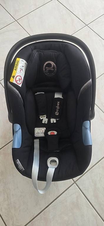 Seggiolini per auto: Babycase – Usato da Blauen venduto da Chicco66 2