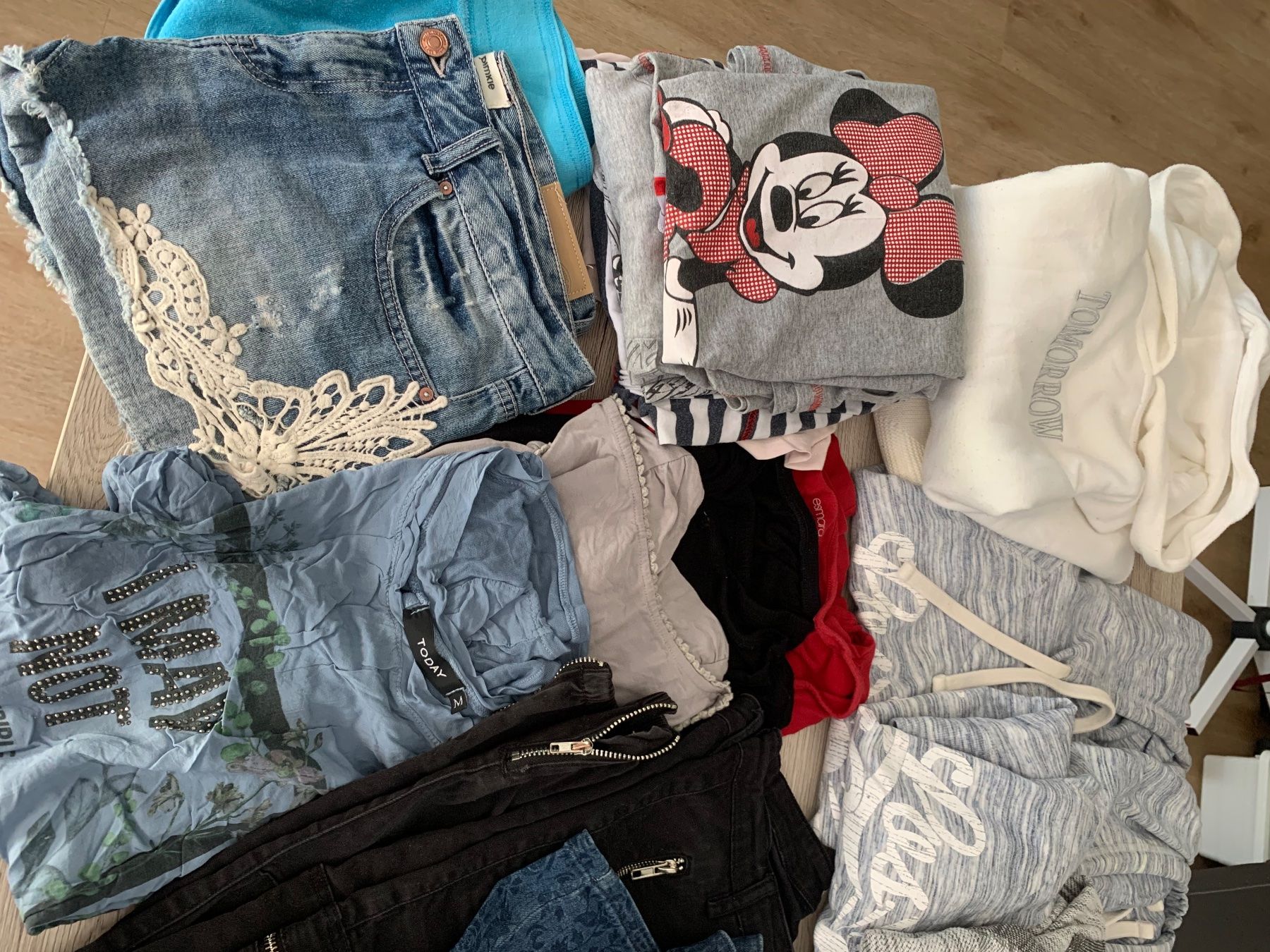 Lots de vêtements: Markenkleider, Kleiderpaket Gr.M – D'occasion à Niederhasli par Nati134 4