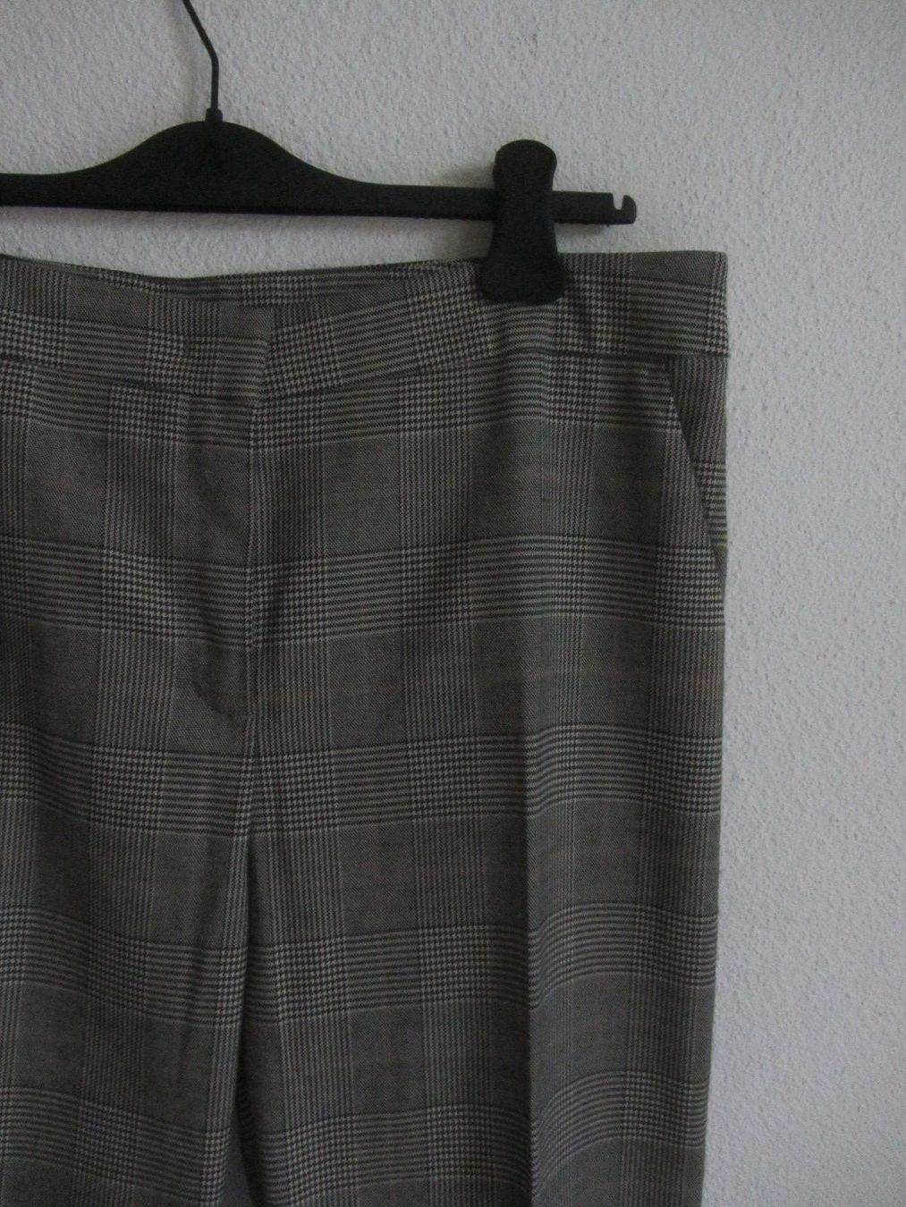 Benetton Hosen: BENETTON - 7/8 Hose kariert 40 – Gebraucht aus Zürich von Diazaio 1