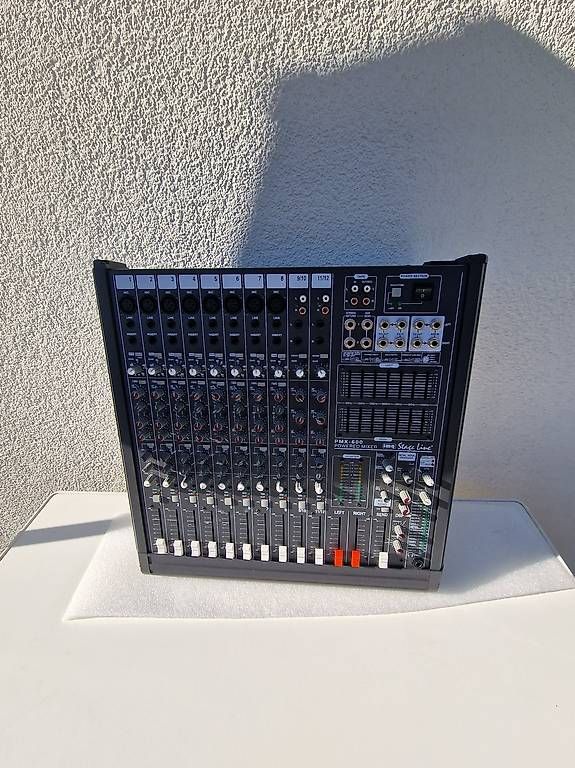 Console di mixaggio: Appareillage sono – Usato da Prez-vers-Noréaz venduto da TonyCardoso