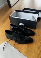 Schwarze Herren Schuhe in Grösse 42 zu verkaufen.
