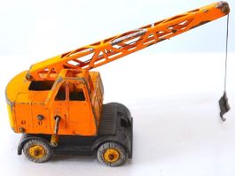 VINTAGE DINKY DOYS LASTPNEU KRANEN