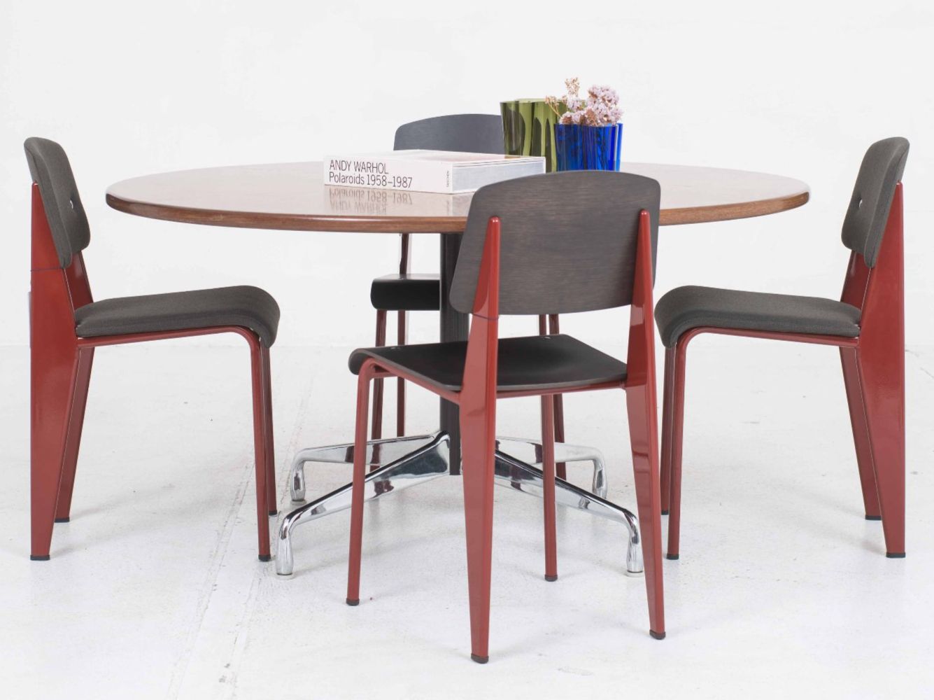 Vitra Tables: Vitra Segmented Table von Eames in Palisander - Ø 140cm – D'occasion à Zürich par STUZH38