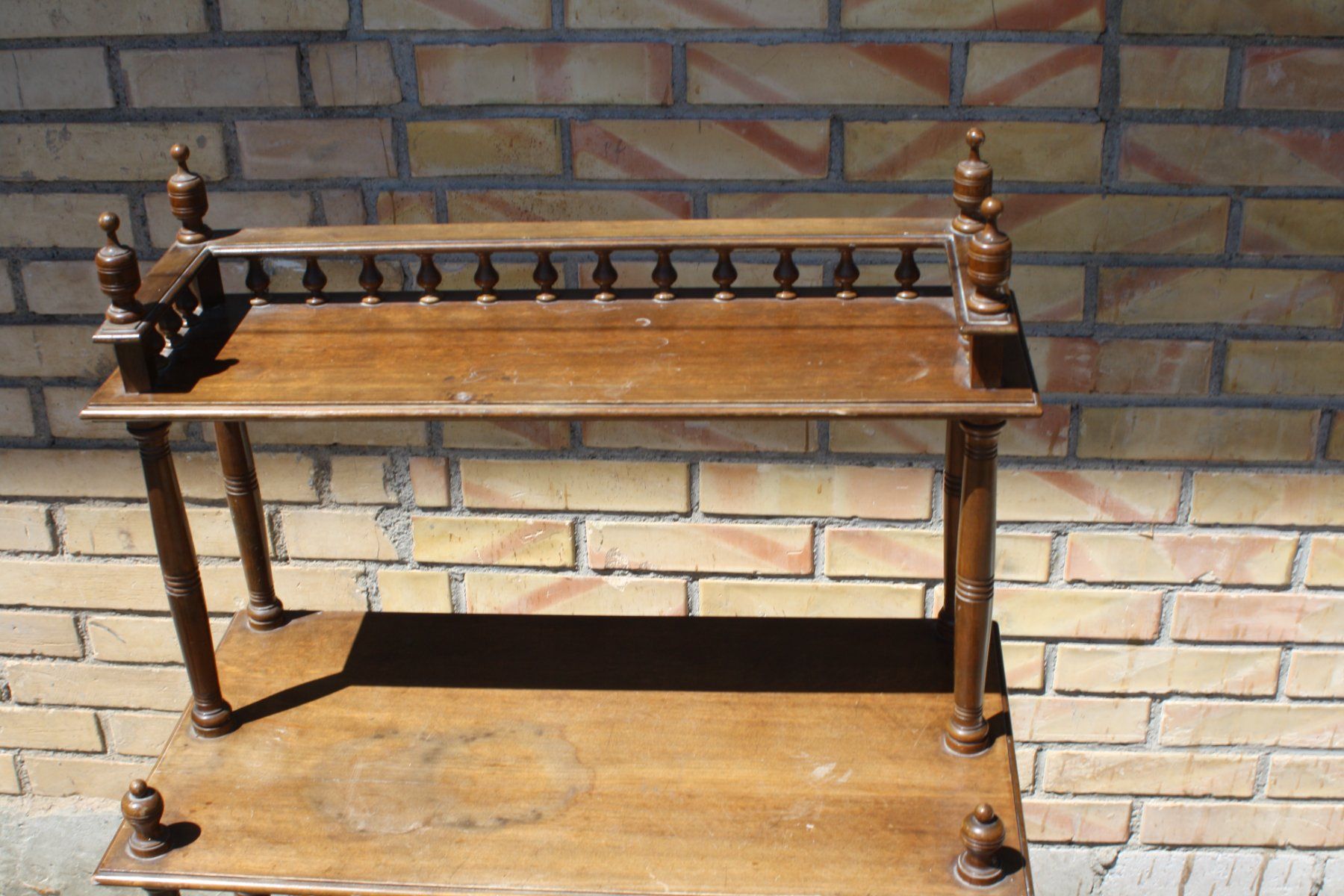 Regale: VINTAGE ANTIK REGAL KLEINMÖBELI – Gebraucht aus Wauwil von Pneuedy 2