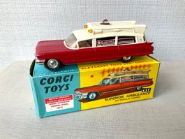🟡🔵 CORGI TOYS # 437 / Superior Ambulance Cadillac / 1962