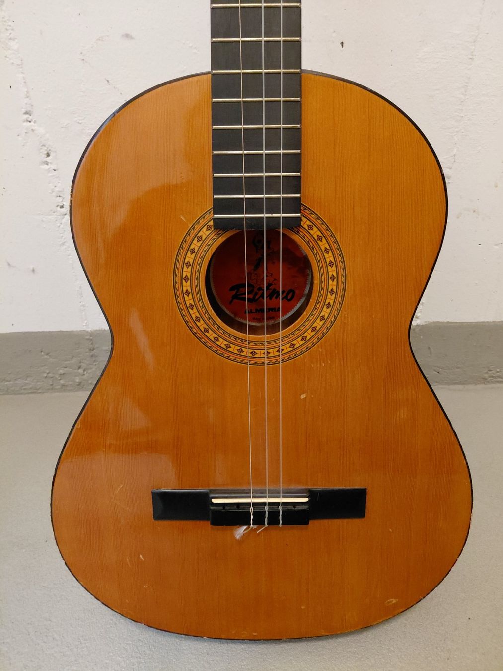 Instruments de musique: Akkustik-Gitarre, gebraucht – D'occasion à Schwyz par Gilmour83 4