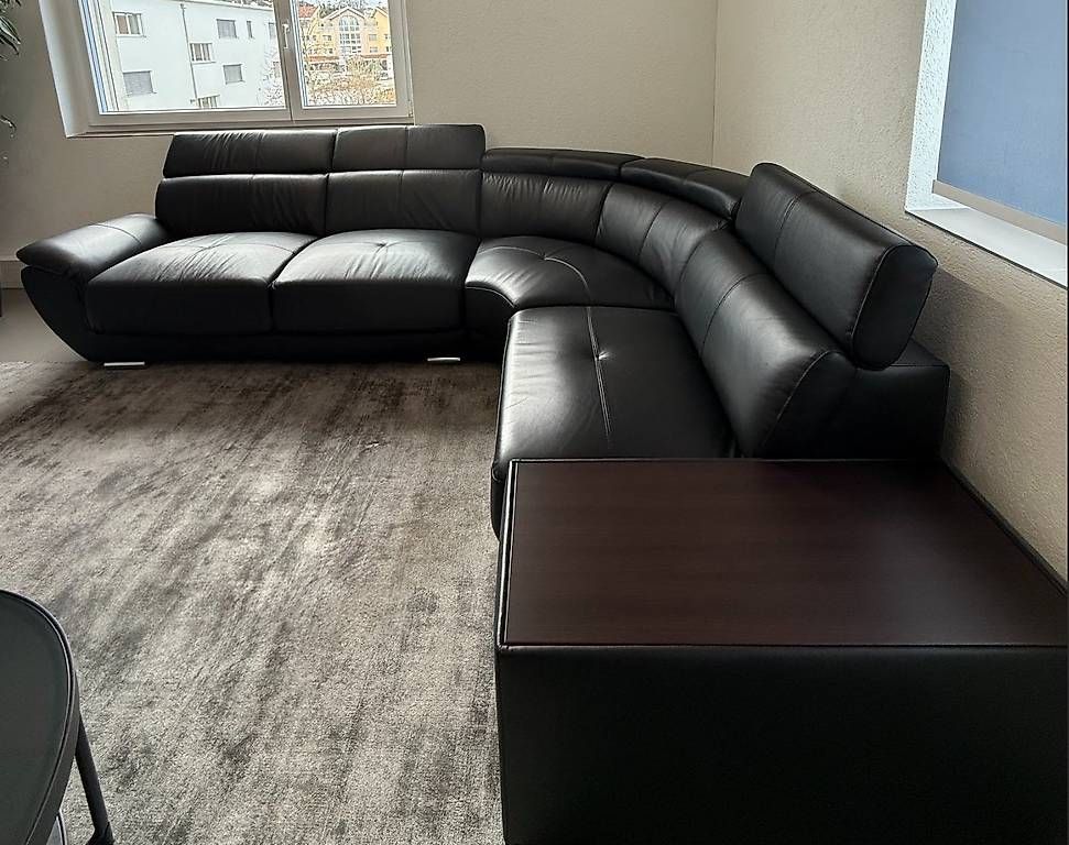 Sofas: Ecksofa mit verstellbarer Kopflehne - Echtleder – Gebraucht aus Wilen b. Wil von Sarah3 1