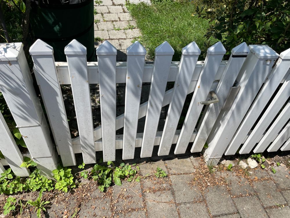 Weisser Kunststoff Gartenzaun mit Gartentüre Kaufen auf Ricardo