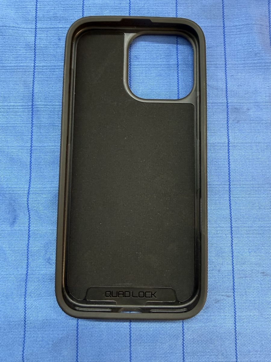 Quad Lock Staffe: Iphone 16 Pro Max Quadlock Hülle – Usato da Pfeffikon LU venduto da rae_nd9x 1