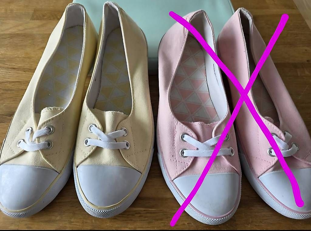 Chaussures femmes: Turnschuhe / Ballerinas – D'occasion à St. Gallen par loveric 2
