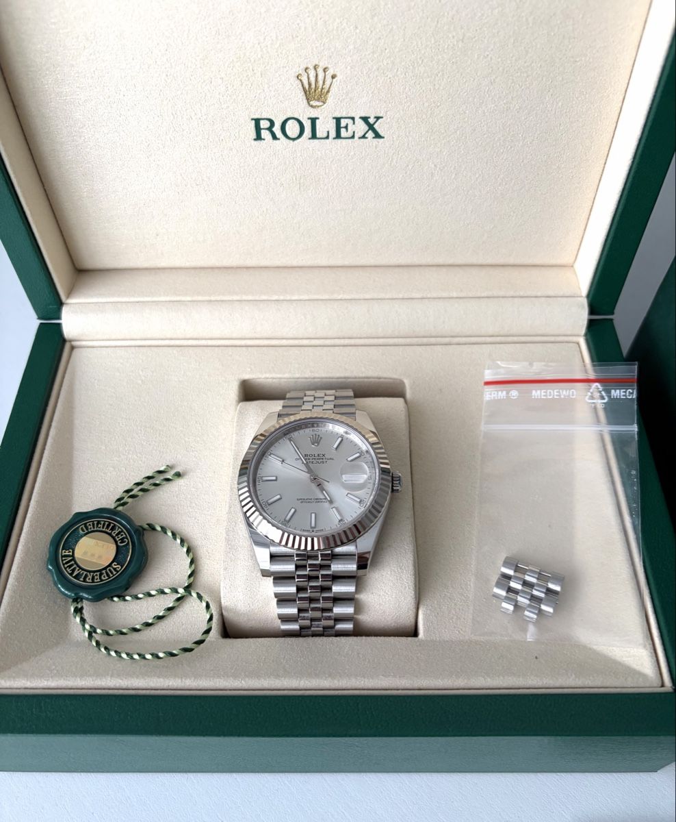 Rolex Montres: Rolex Datejust 41 Silver 2025 – Neuf (Voir description) à Zürich par masako 8