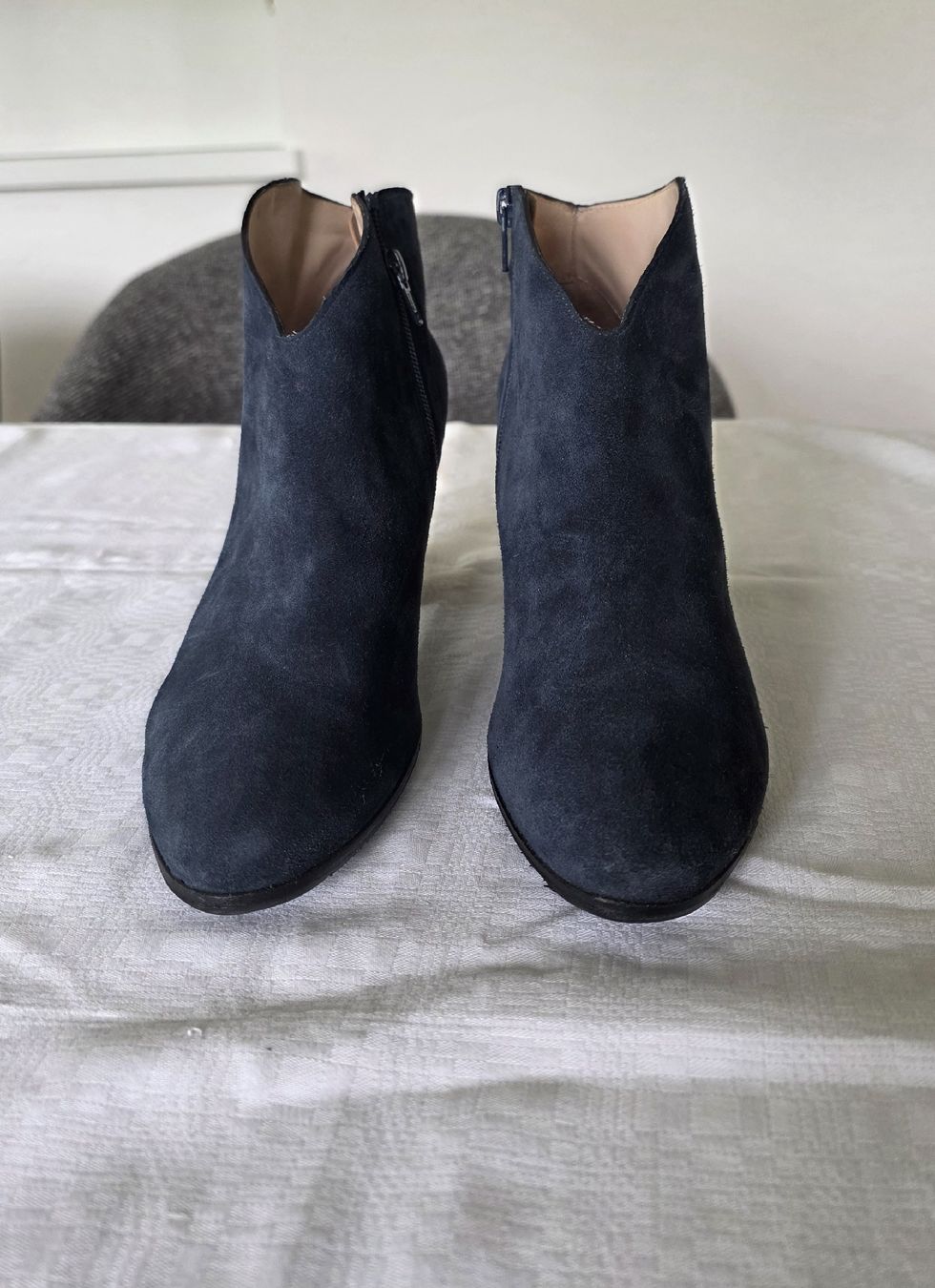 Scarpe da donna: Super Wildleder-Stiefeletten von "PROGETTO" Gr. 39 – Nuovo (secondo la descrizione) da Schneisingen venduto da backstore24 3