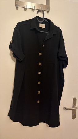 Sezane Kleid