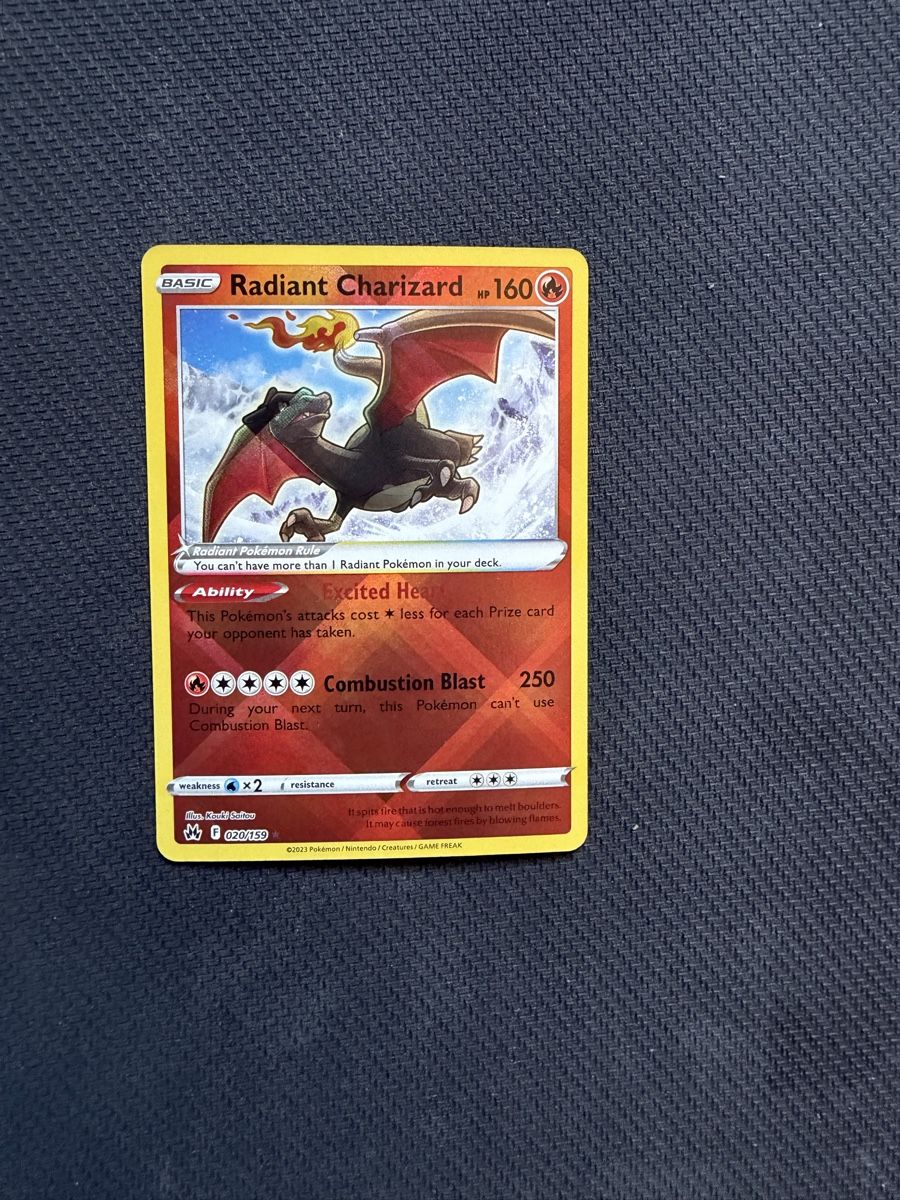 Pokémon Cartes à collectionner: Pokemon-Radiant Charizard-Crown Zenith-Sword&Shield-AB 1.-!! – Neuf (Voir description) à Hausen AG par Kamicards