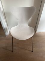 Stuhl Fritz Hansen Arne Jacobsen Weiss gebraucht