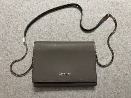 Calvin Klein Crossbody Bag / Umhängetasche Grau-Taupe