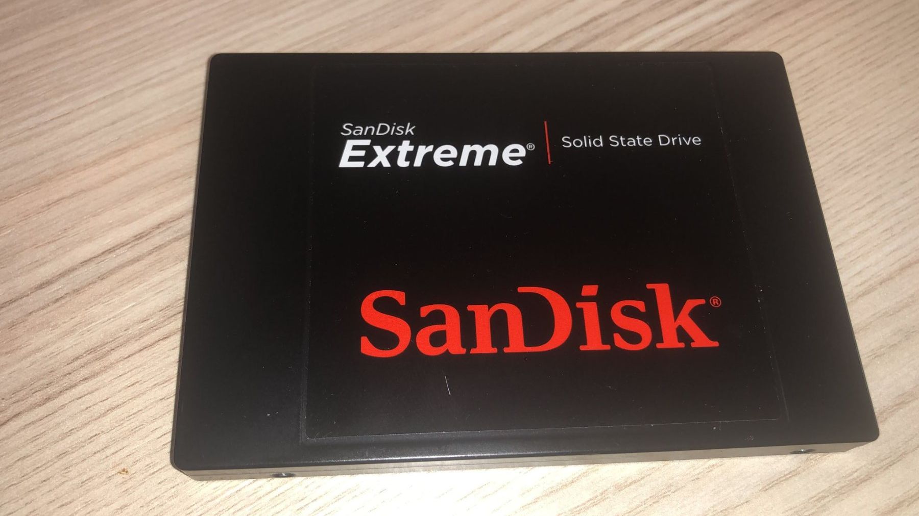 Sandisk Dischi rigidi: Vends ssd Sandisk 120gb – Usato da Corpataux venduto da pfi_27t6