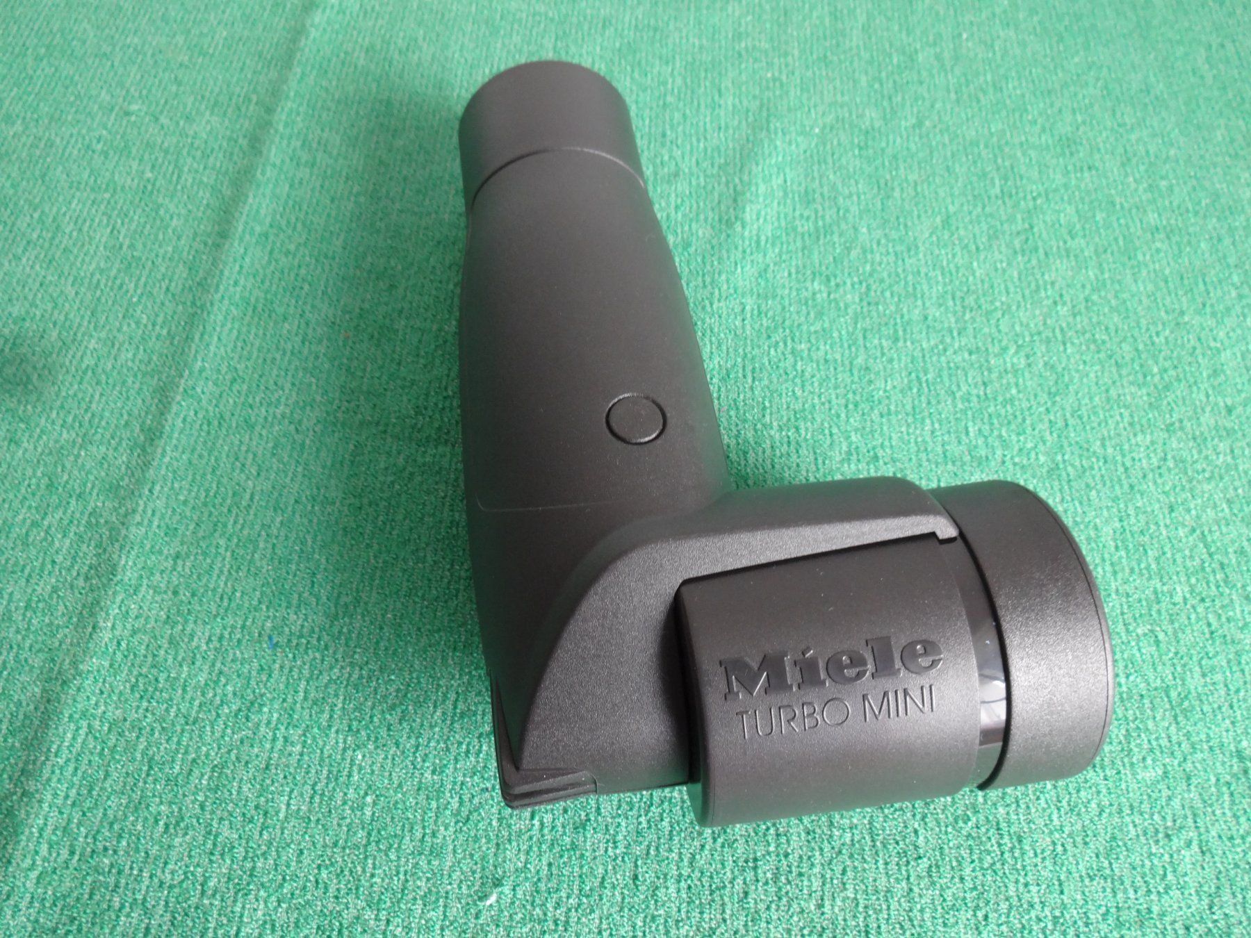 Miele Aspirapolveri & Accessori: Miele mini Turbo Bürste / Neu – Nuovo (secondo la descrizione) da Frauenfeld venduto da rey06