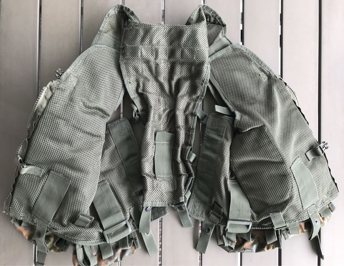 Gilet & Giacche: Mil-Tec Einsatzweste Tactical, one-size, neu – Nuovo (secondo la descrizione) da Ebnat-Kappel venduto da Molton 3