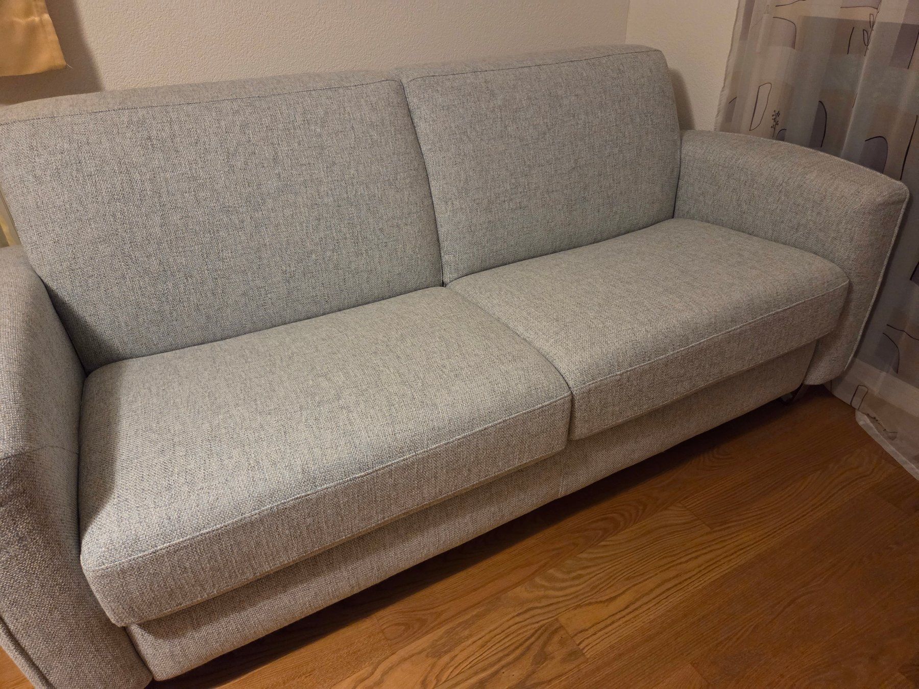 Letti: Bettsofa mit Matratze – Nuovo (secondo la descrizione) da Giswil venduto da Pingu109 1