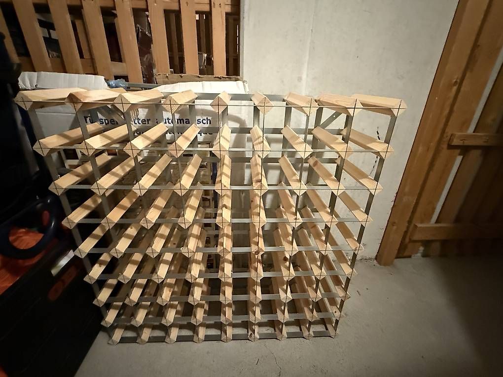 Scaffali: Grosses Weinregal aus Holz  – Usato da Zürich venduto da pey_mtw2 1