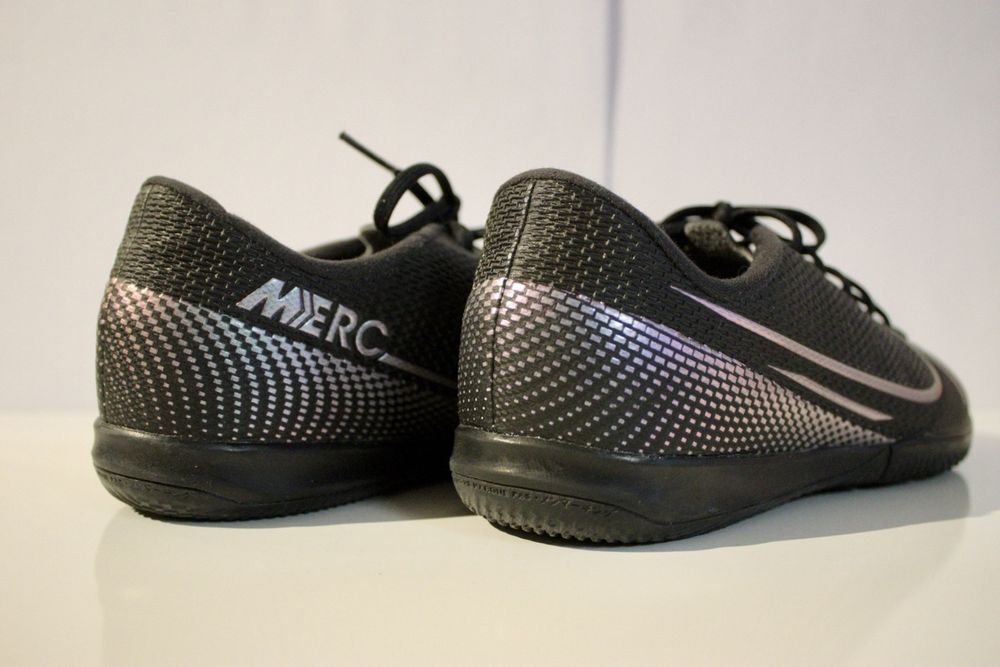 Nike Mercurial Fussballschuhe in der Grösse 35,5 5