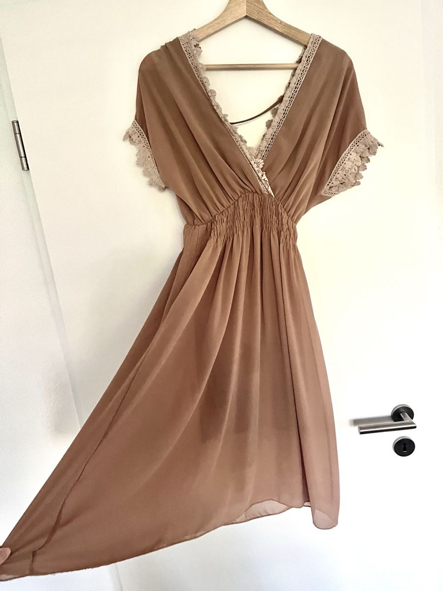 Kleider: Brown light dress – Gebraucht aus Zürich von ali_celi 2