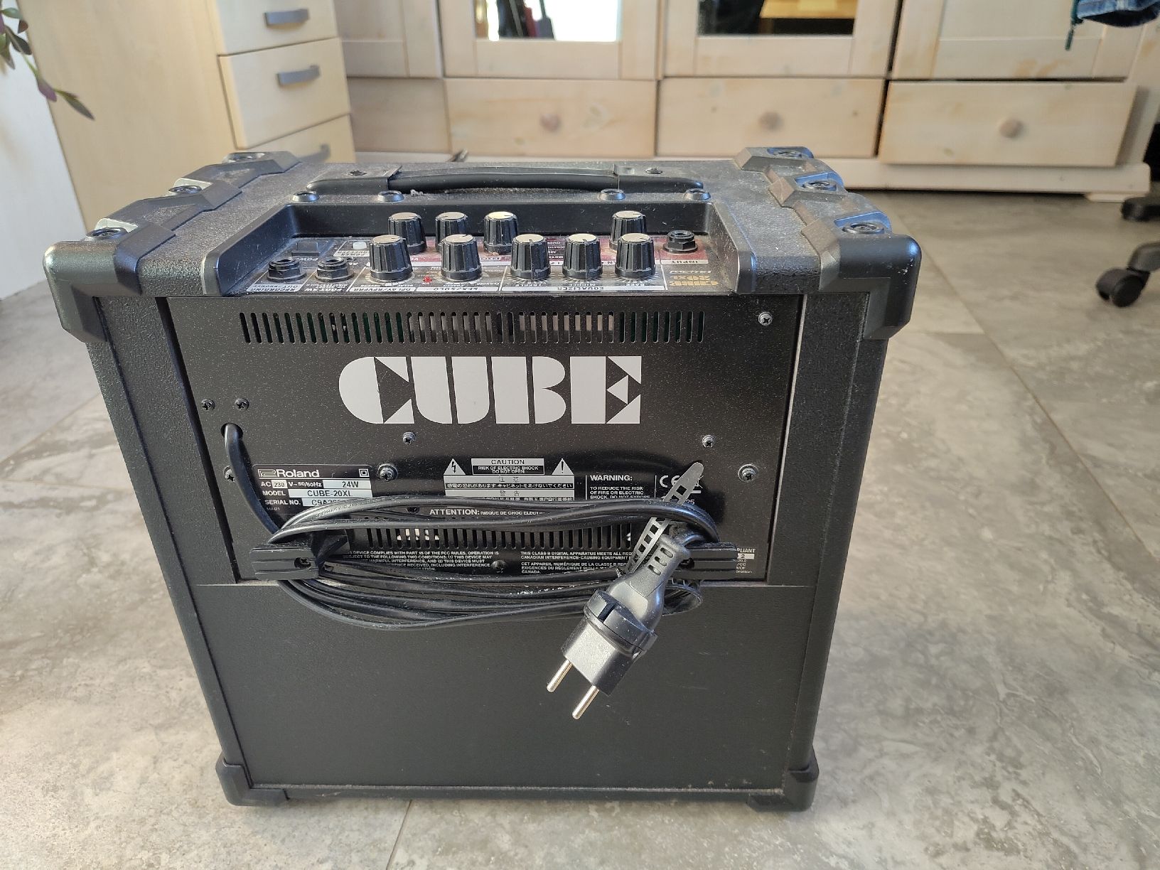Roland Amplificatori: Roland Cube Verstärker – Usato da Zürich venduto da rwa_9rnp 1
