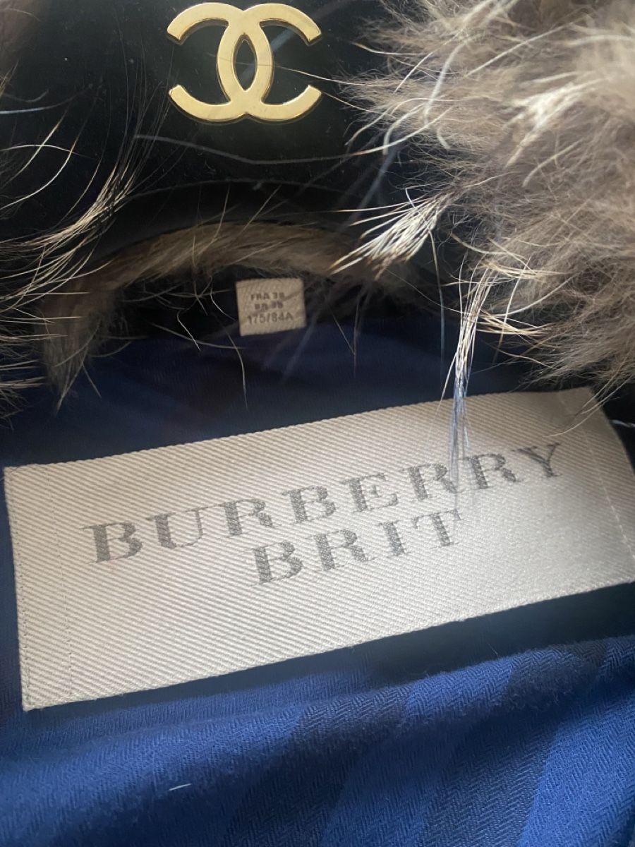 Burberry Cappotti: Manteau Burberry – Nuovo (secondo la descrizione) da Versoix venduto da wen_75xm 2