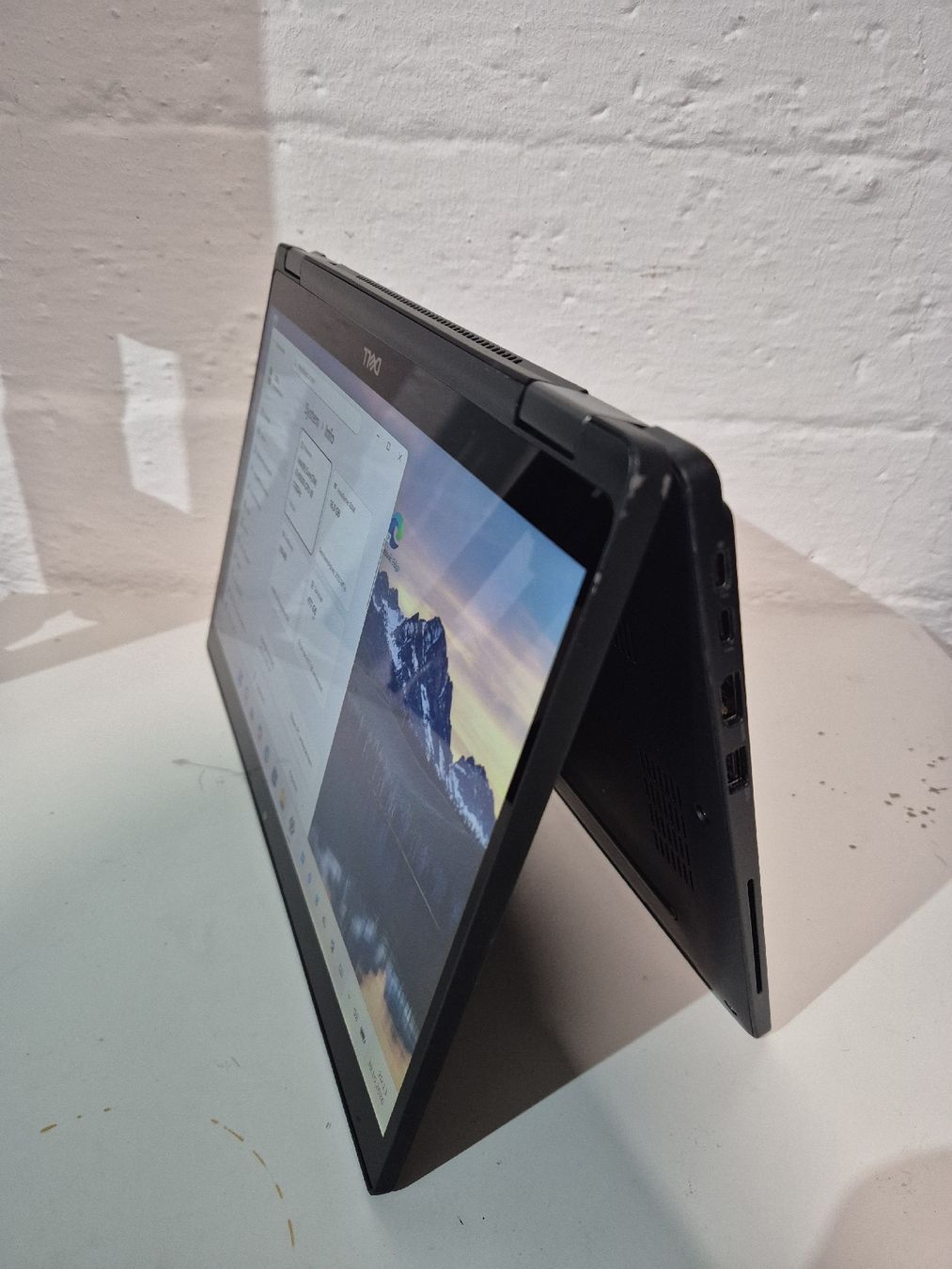 Dell Notebook: Dell 7390 2 in 1 – Usato da Dietikon venduto da Saly83 3