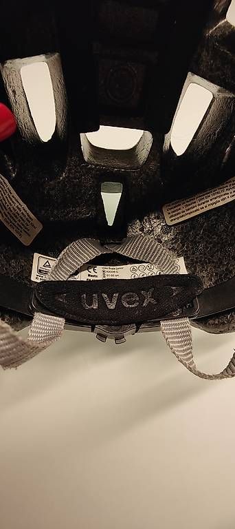Helme: Kinderhelm Uvex Finale Junior white pink – Gebraucht aus Windisch von Dan.Win 2