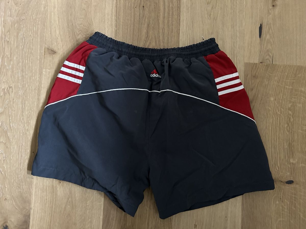 Pantaloni: Adidas Shorts XL – Usato da Emmen venduto da Carbru 2