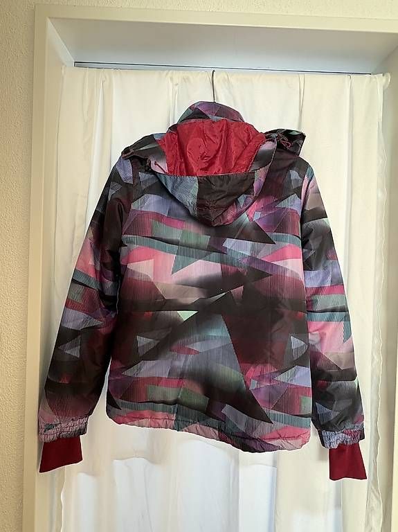 Jacken: Ski Jacke ca. Gr. 40/42 – Gebraucht aus Rotkreuz von schnappi019 2