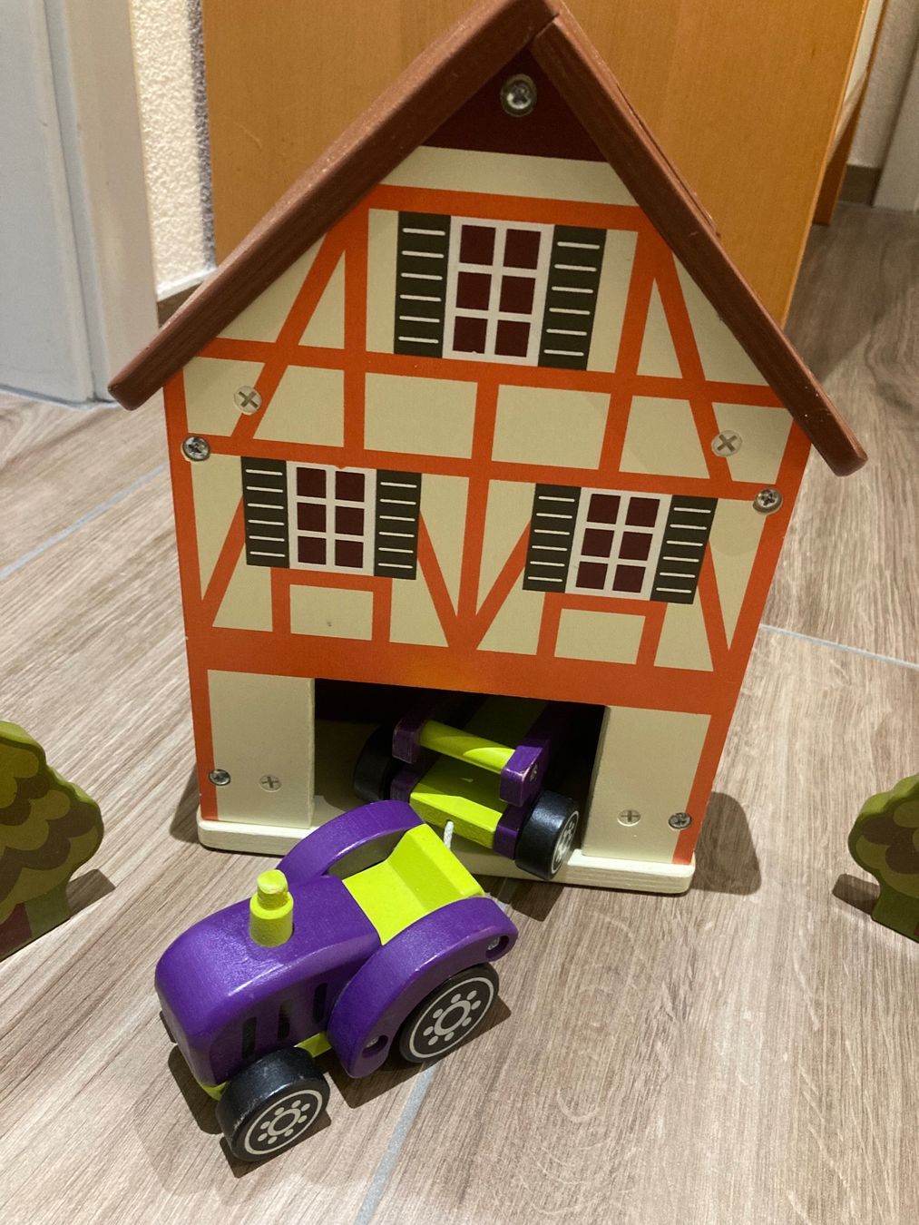Hape Giocattoli: Hape Bauernhaus aus Holz – Usato da Affeltrangen venduto da fiorentina007 3