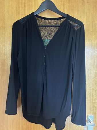Chemisier noir dentelle taille L