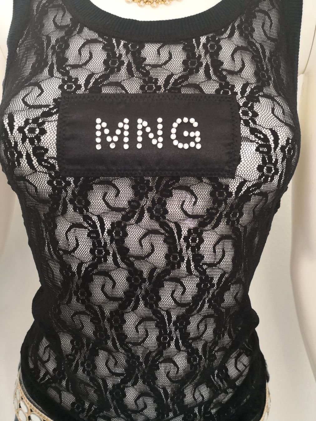 Mango Tops: 🤩MANGO SPITZEN-TOP STRETCH SCHWARZ MIT STRASS – Neuf (Voir description) à Olten par Naja-Twins-Twins 6
