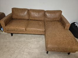 Sofa (fast neuwertig)