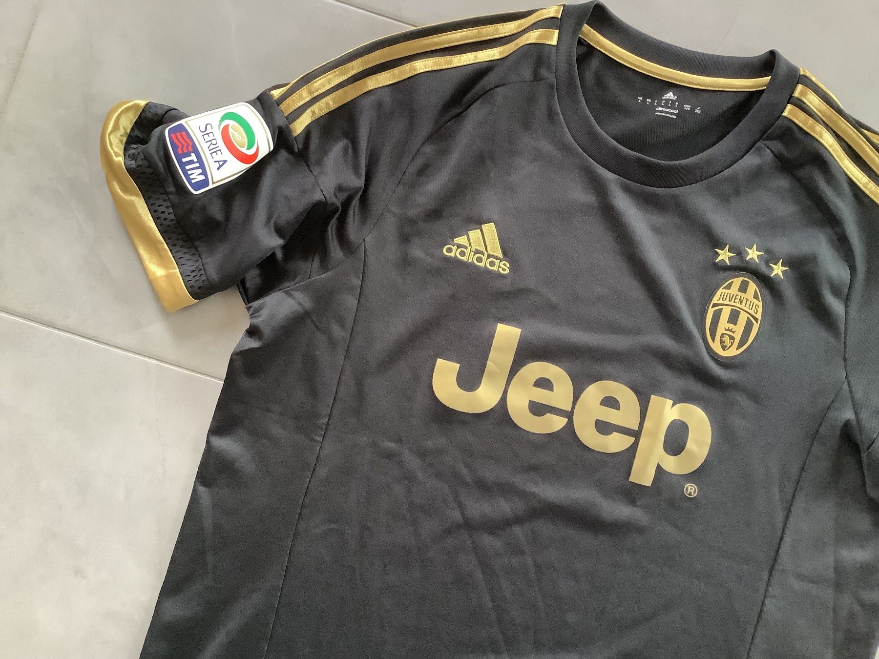 Adidas Trikots: Juventus Turin  Juve   Adidas   L – Gebraucht aus Schmitten FR von  1