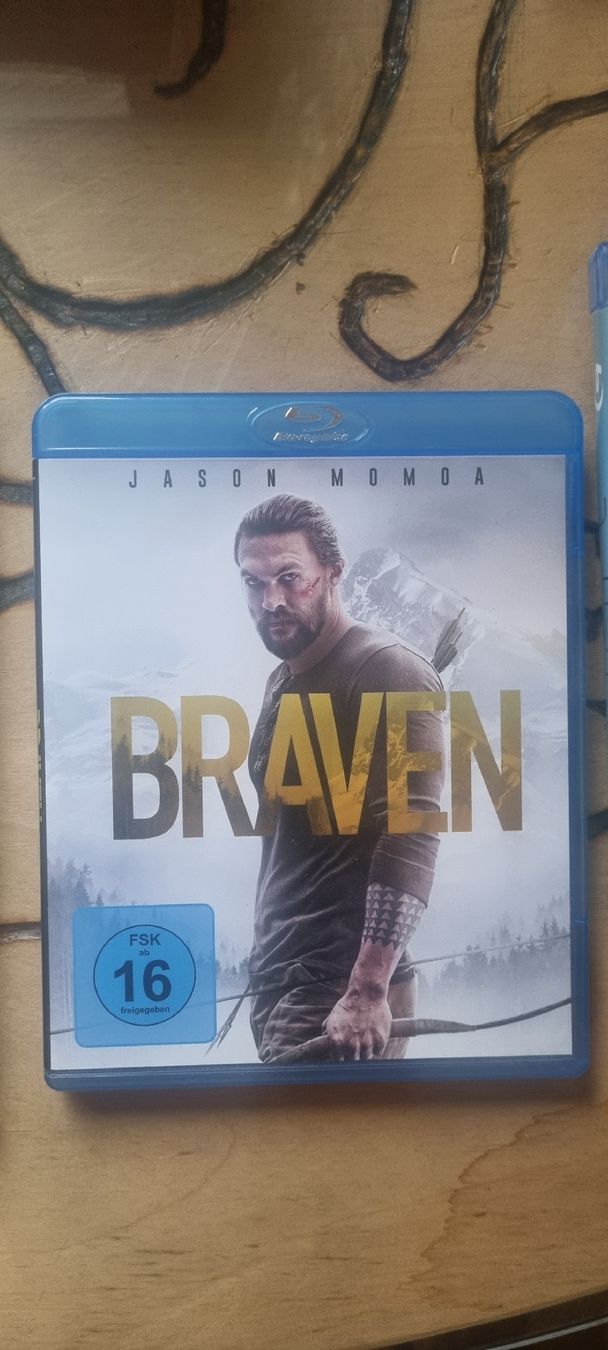 Tutti i DVDs: 7 verschiedene Filme/DVD Boxen  – Usato da Herisau venduto da frp_b5zm 4