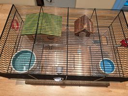 Hamsterkäfig mit Zubehör